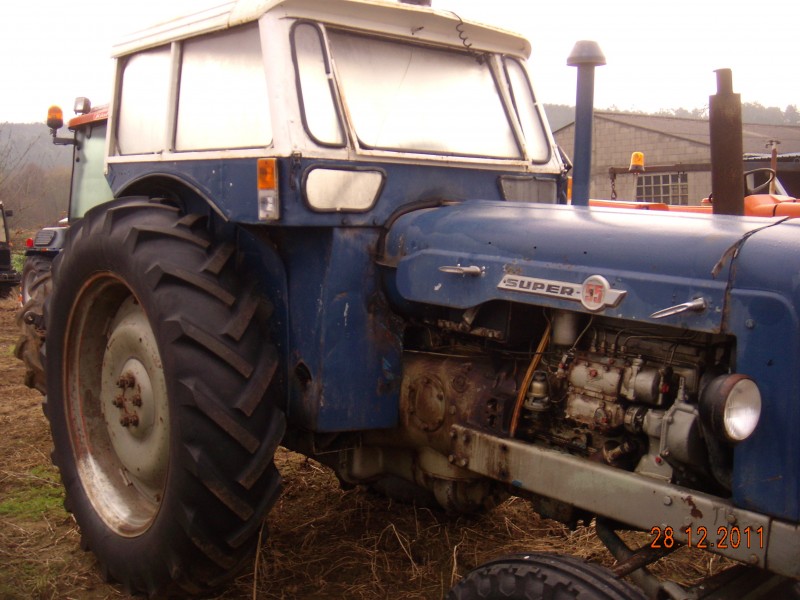 TALLERES J.LEMA, S.L., Tractores, Ebro, SUPER 55