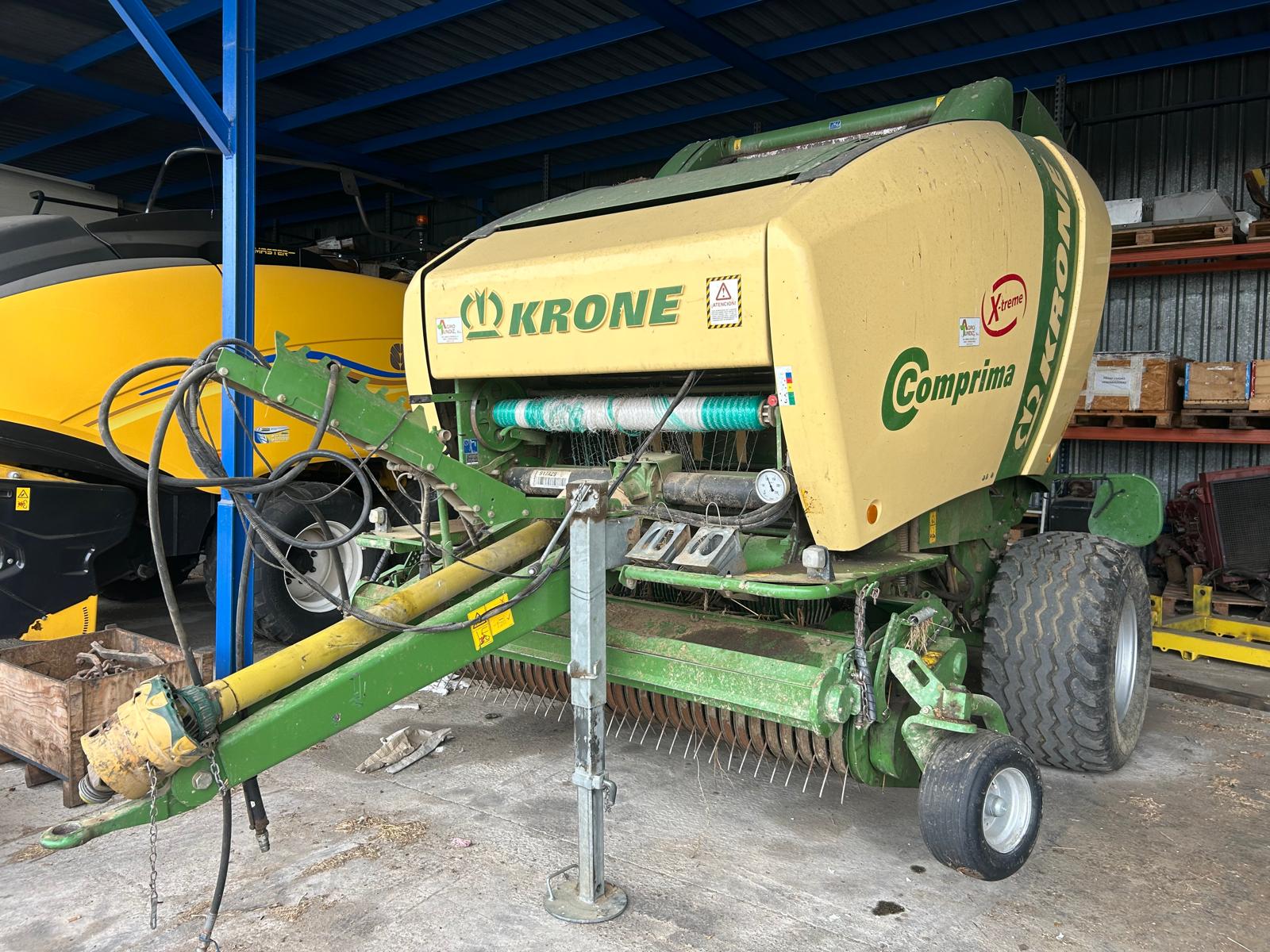 RG6351 ROTOEMPACADORA KRONE 