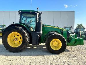Tractors John Deere 8245r John Deere