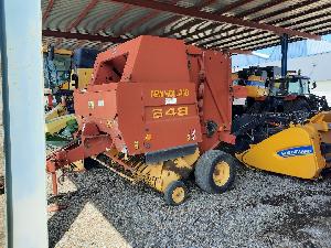Round baler New Holland nh 648 New Holland