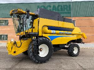 Grain Harversters New Holland csx7070 New Holland