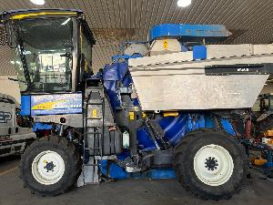 Vendimiadoras para el olivo New Holland vx680 New Holland