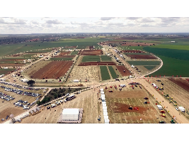 EL ALCALDE DE HUESCA PRESIDE EL ACTO DE PRESENTACIÓN DE DEMOAGRO 2019
