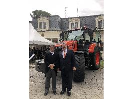 Kubota celebra el cumpleaños del Emperador de Japón en la residencia del embajador en España