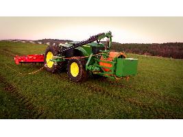 JOHN DEERE PRESENTA SU TRACTOR ELÉCTRICO Y AUTÓNOMO 