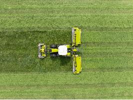3 nuevos modelos de DISCO CLAAS con una anchura máxima de trabajo de 10.70 metros