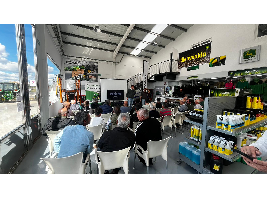 Avanterra Tech presenta la nueva vendimiadora TRAX’LINE 3.20 de Pellenc en dos jornadas con clientes en Castilla-La Mancha 