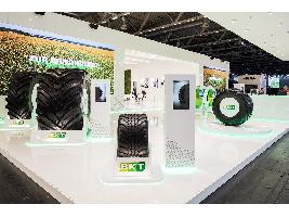 BKT lleva sus neumáticos estrella en el foco de atención en   The Tire Cologne 2024 