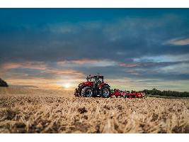 CASE IH AMPLÍA LA GAMA OPTUM CON EL NUEVO MODELO BUQUE INSIGNIA DE 340 CV, QUE PRESENTA LAS MEJORES CARACTERÍSTICAS EN SU CATEGORÍA.