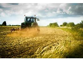 El Ministerio de Agricultura, Pesca y Alimentación publica ayudas extraordinarias por 9,7 millones de euros para reponer maquinaria agrícola afectada por la Dana