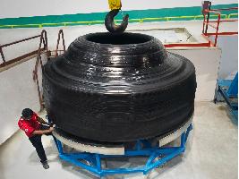 EL NUEVO NEUMÁTICO GIGANTE DE 57” DE BKT:  AQUÍ ESTÁ EL EARTHMAX SR 468 
