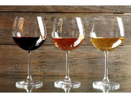 El vino español culmina un 2024 complejo, pero ve oportunidades de futuro