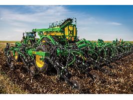 John Deere anuncia un ingreso neto de 1.667 millones de dólares en el tercer trimestre