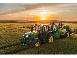 John Deere apuntala su crecimiento en tractores de alta potencia que se sitúa por encima del 40% de cuota y acelera la innovación en cultivos de alto valor desde el Innovation Center