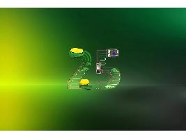John Deere celebra 25 años de guiado automático – desde los primeros sistemas de guiado en cabina hasta la agricultura conectada