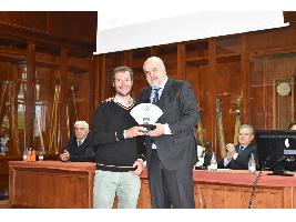 Kubota recibe el premio a la marca más votada en la edición de 2022 de los premios Tractor de España 