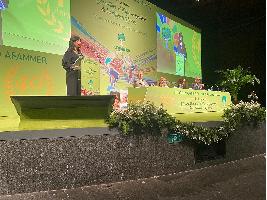 La directora general de Desarrollo Rural resalta el papel esencial de las mujeres en el desarrollo de un modelo de agricultura familiar y profesional