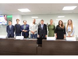 Luis Planas destaca que la nueva PAC facilitará el relevo generacional con más apoyo para los jóvenes