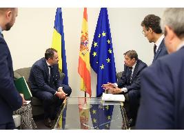 Luis Planas: La UE explorará nuevas fórmulas para afrontar las consecuencias de la actual geopolítica y del cambio climático en el sector agrario