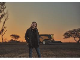 New Holland celebra el papel fundamental de las mujeres en la agricultura en el Día de las Mujeres Rurales
