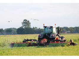 PAC: Europa estudia si la definición de agricultor genuino debe ser obligatoria o no y Planas asegura que en España se aplicará sí o sí. 