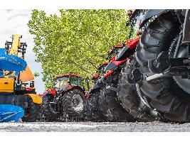 Unión de Uniones alerta de la preocupante bajada de venta de maquinaria agrícola