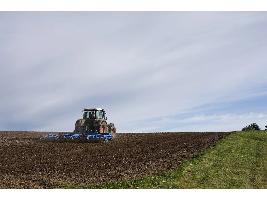 Unión de Uniones critica al Ministerio que siga sin  tener en cuenta la ley de modernización agraria en el Plan Renove