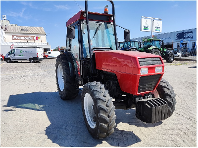 Case - TRACTOR 2140