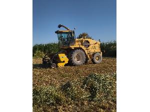 Forage Harversters New Holland picadora  fx38 New Holland