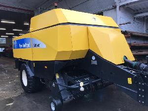 Large balers New Holland bb 940 a New Holland
