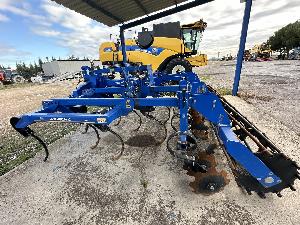 Chisel Plows New Holland stxv400 New Holland