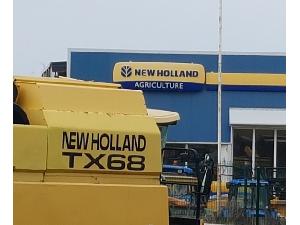 Récolte de céréales New Holland tx68  New Holland