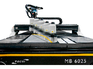 Máquinas de corte CNC TECOI mesa corte por plasma  mb.  TECOI