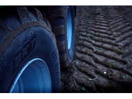Los neumáticos perfectos para terrenos agrícolas pedregosos y arenosos.