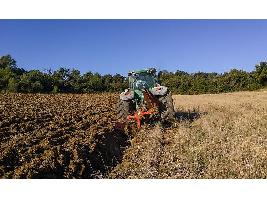 UPA y Unión de Uniones piden que el sector agrario tenga una aplicación diferenciada del registro de la jornada laboral