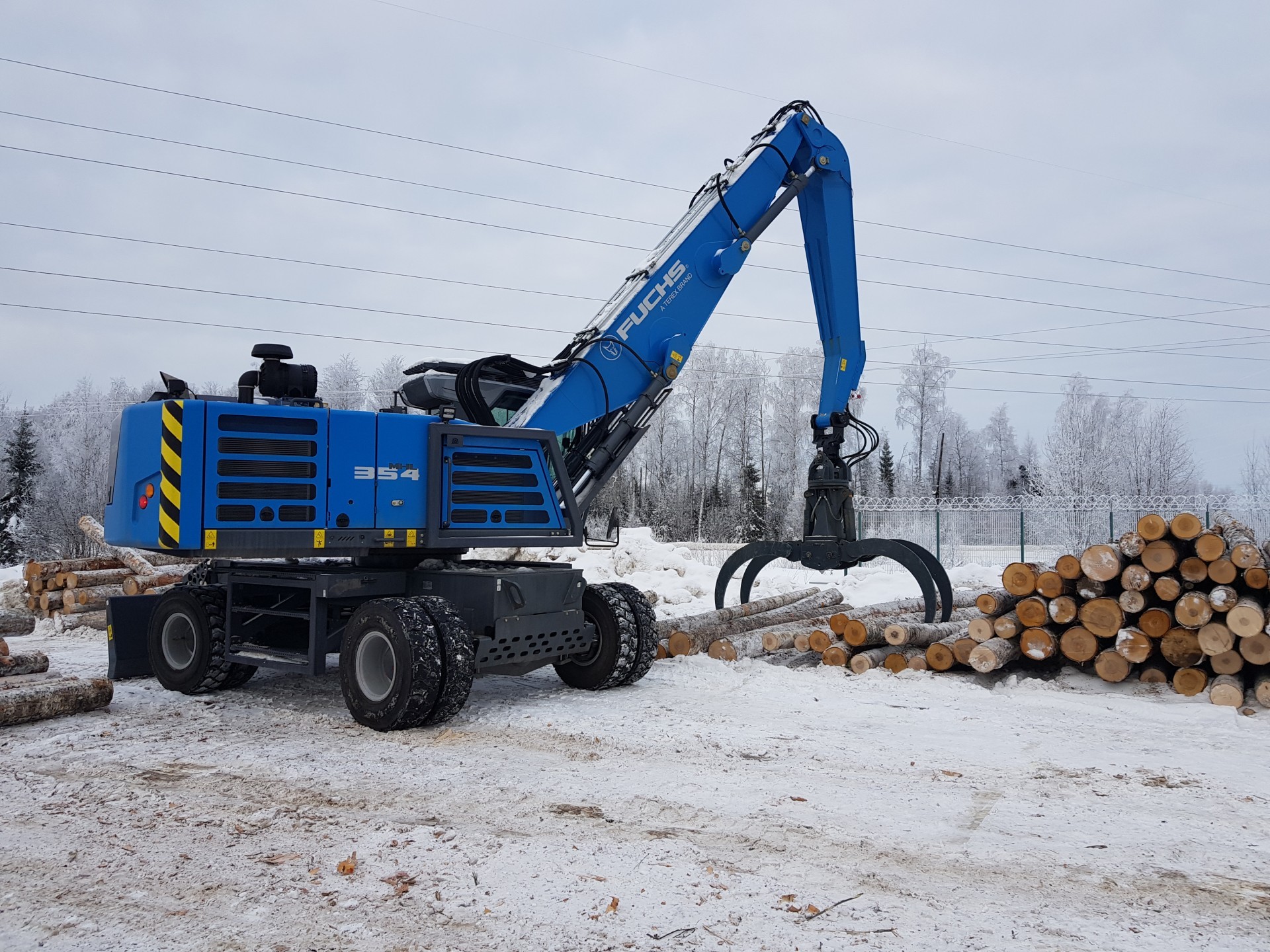 MHL354