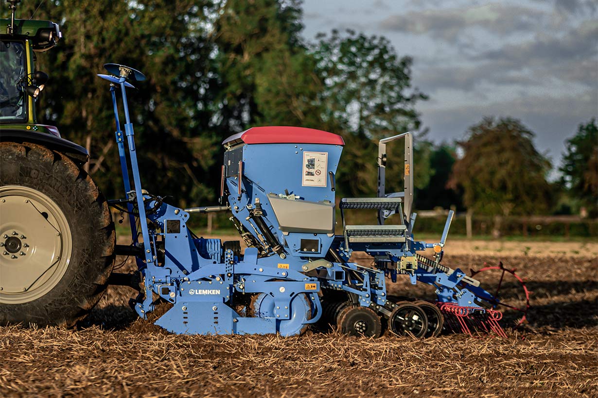 EQUIPAMIENTO
