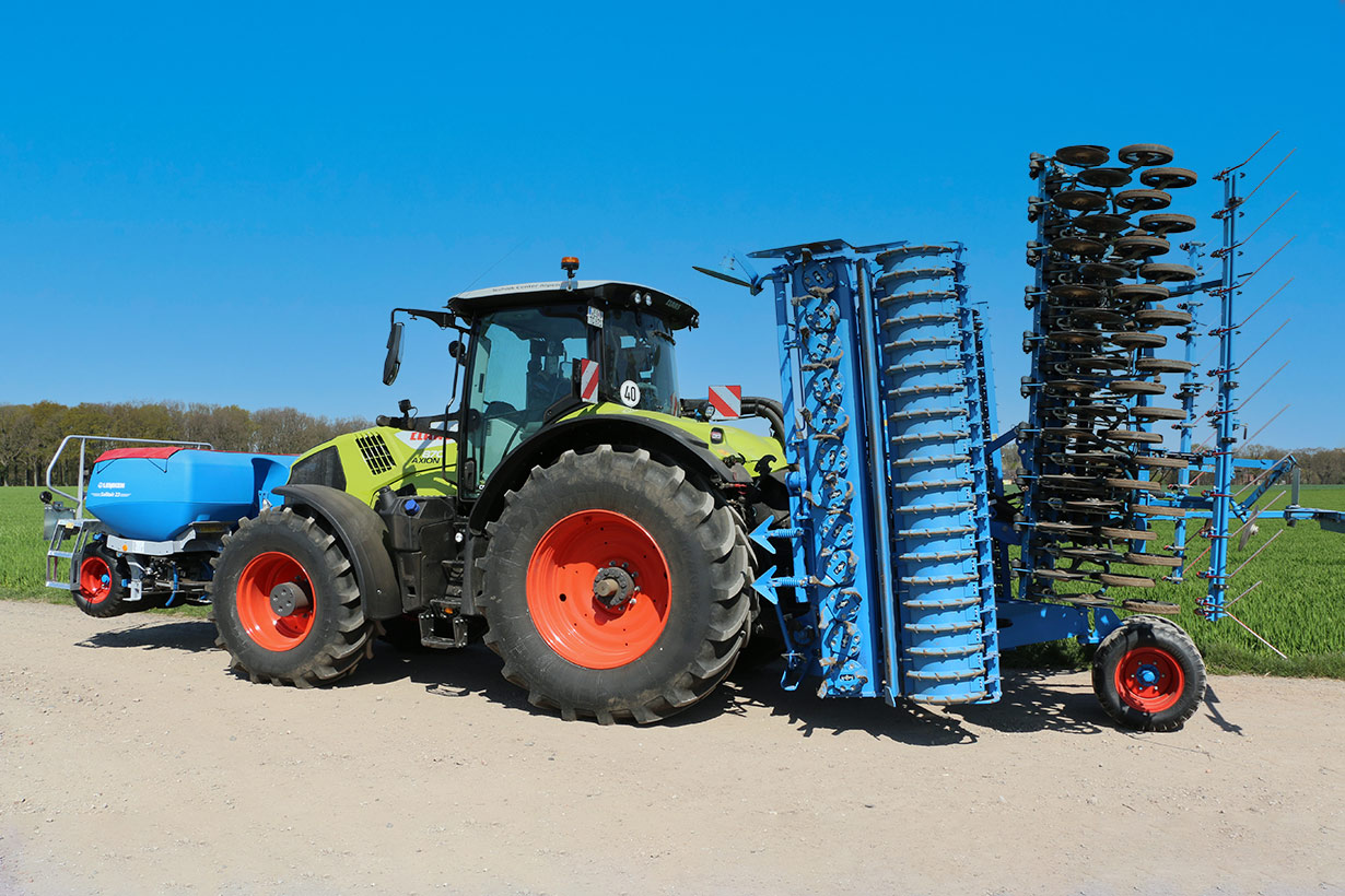 EQUIPAMIENTO BÁSICO