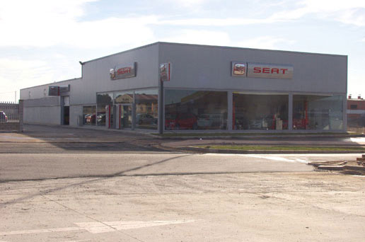 CONSTRUCCIÓN CONCESIONARIO DE SEAT