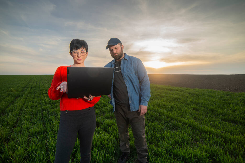 El Gobierno simplifica los procedimientos del programa formativo Cultiva para beneficiar a un mayor número de jóvenes agricultores y ganaderos