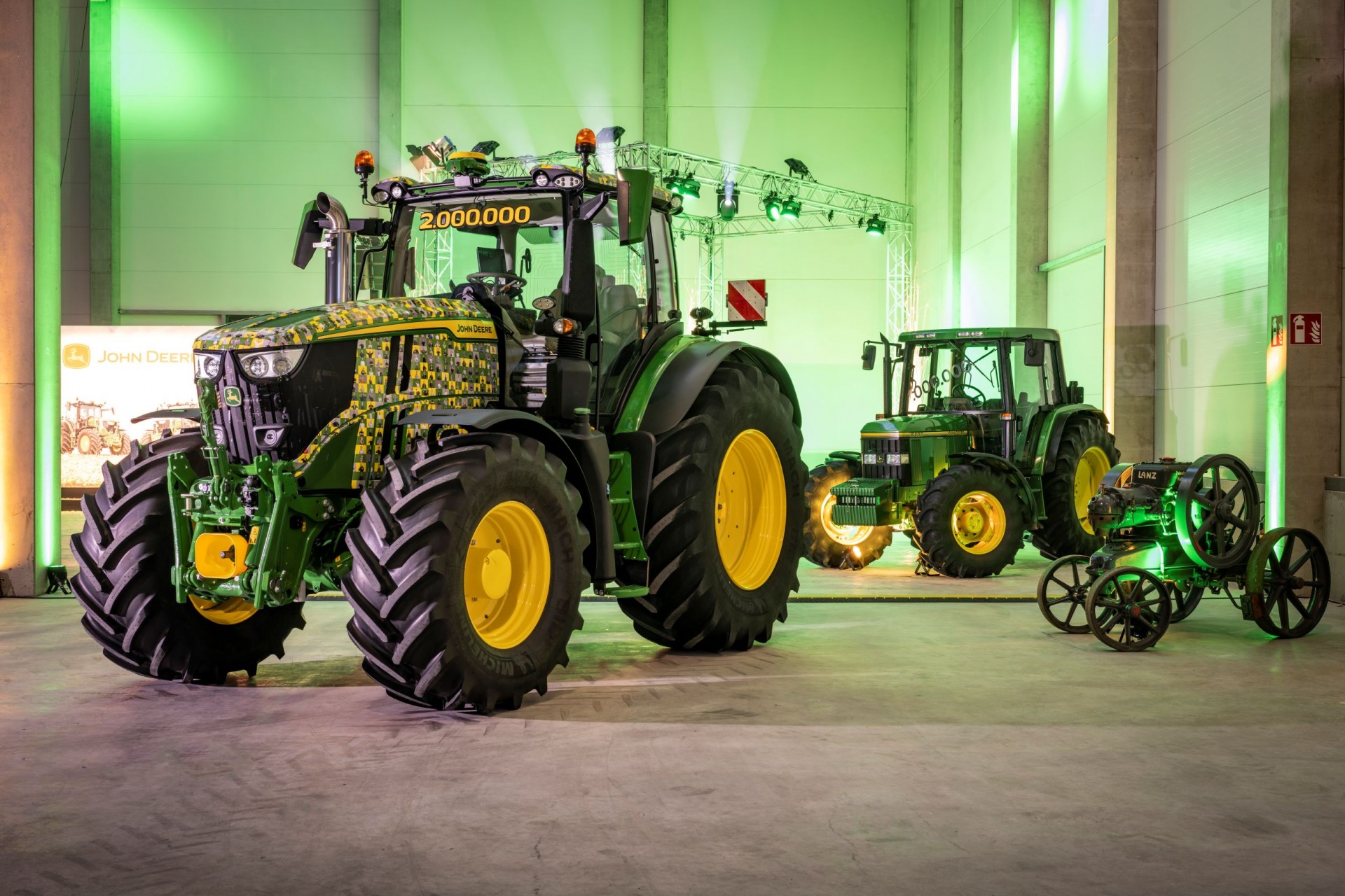 John Deere alcanza los 2 millones de tractores producidos en su fábrica alemana de Mannheim  Mannheim (Alemania), 23 de marzo de 2023 